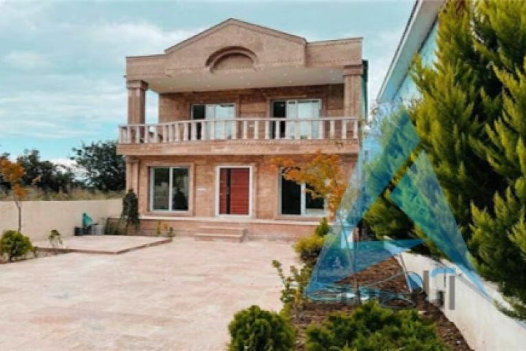 طراحی و اجرای صفر تا صد ویلا ، روف گاردن و پروژه های فضای سبز